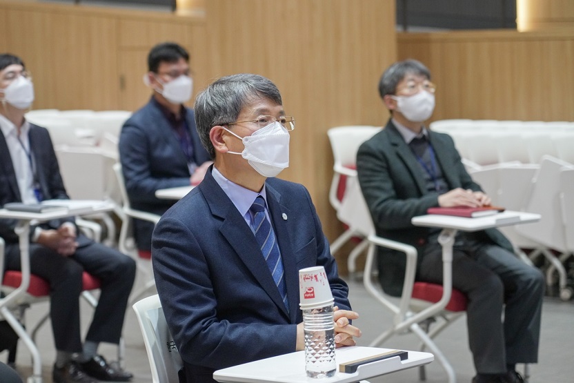 2022년 ESG 및 사회적가치 실천을 위한 공동협약식'에 참석한 한국수목원정원관리원 류광수 이사장 사진